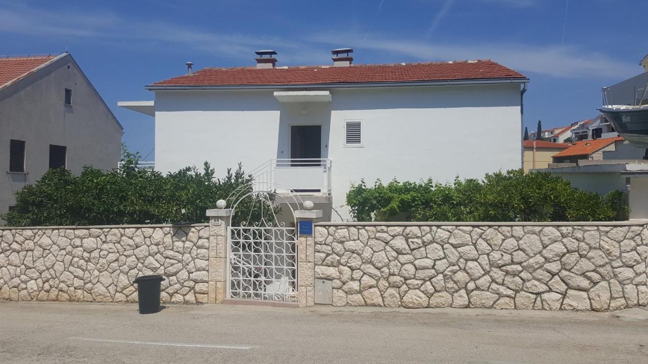 Apartments And Rooms With Parking Space Hvar - 15378 Hvar Town Exterior foto